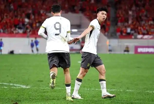 王钰栋替补半场戴帽+造6球！配150万欧身价，U23国足10-0狂胜